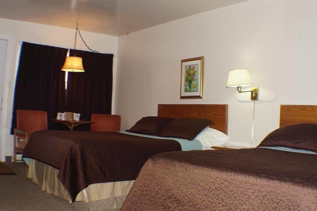 Fortress Inn Louisbourg Exterior foto