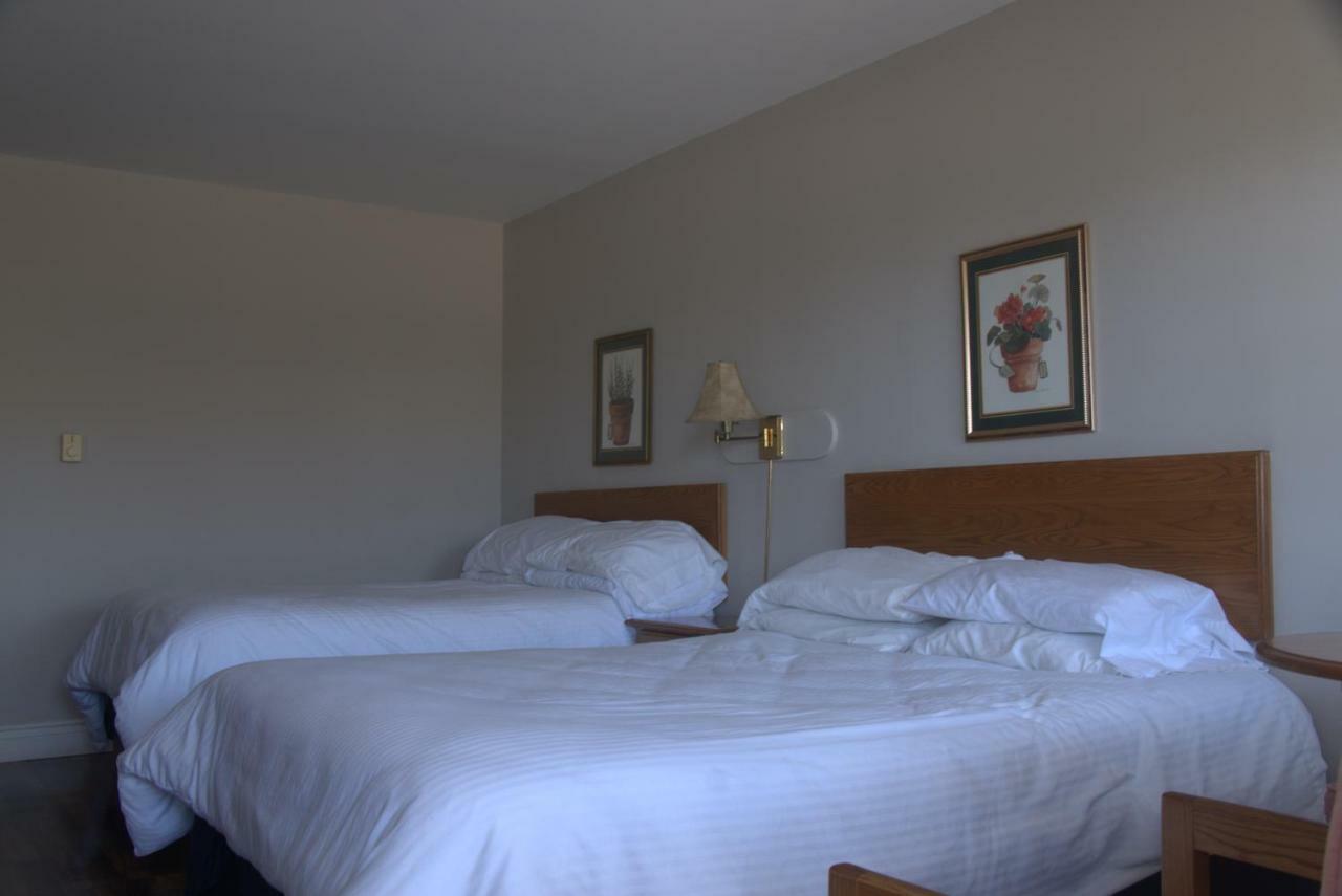 Fortress Inn Louisbourg Exterior foto