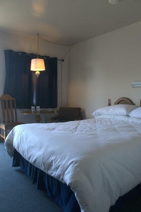 Fortress Inn Louisbourg Exterior foto